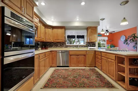 Kitchen - 6394 Quail Creek Rd, Redding, CA 96002 photo 2 of 13