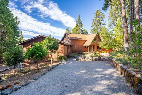 7242 Shasta Forest Dr, Shingletown, CA 96088