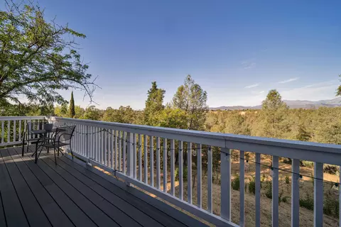 630 Oleta Dr, Redding, CA 96003 photo 21