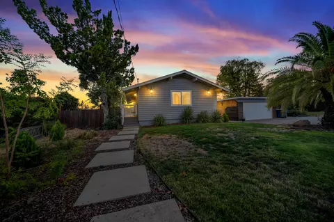 630 Oleta Dr, Redding, CA 96003 photo 3