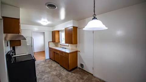 Kitchen - 2244 Canal Dr, Redding, CA 96001 photo 1 of 2