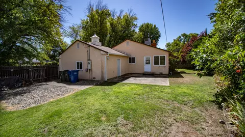 Exterior - 2244 Canal Dr, Redding, CA 96001 photo 8 of 8