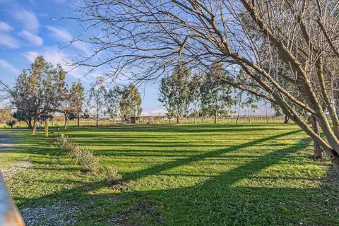22784 Fairlie Ln, Gerber, CA 96035 photo 32