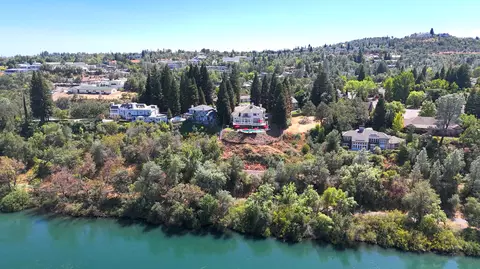 View/Area - 432 Arbor Pl, Redding, CA 96001 photo 4 of 7