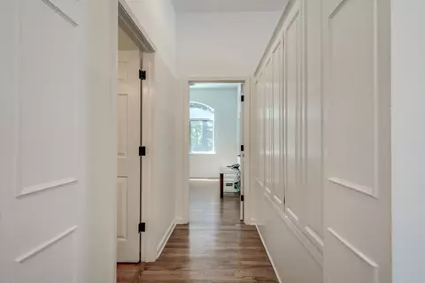 Entry Way - 432 Arbor Pl, Redding, CA 96001 photo 3 of 8