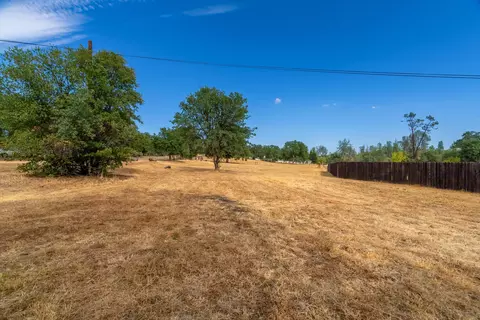 8113 Placer Rd, Redding, CA 96001 photo 32
