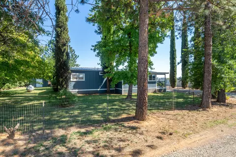 6959 Arnolds Way, Redding, CA 96002 photo 5