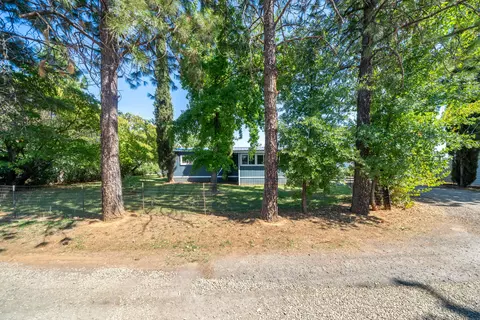 6959 Arnolds Way, Redding, CA 96002 photo 4