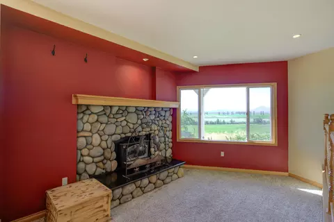 Living - 43793 State Highway 299e, Fall River Mills, CA 96028 photo 4 of 9