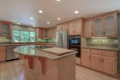 Kitchen - 43793 State Highway 299e, Fall River Mills, CA 96028 photo 5 of 9