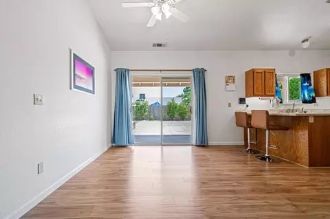 6621 Waterford Dr, Redding, CA 96001 photo 8