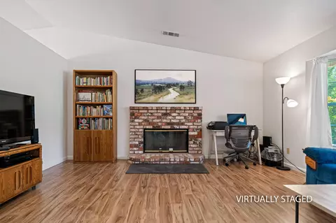 6621 Waterford Dr, Redding, CA 96001 photo 4