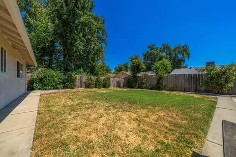 6621 Waterford Dr, Redding, CA 96001 photo 28