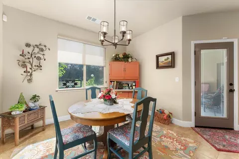 Dining - 1485 Carl Ct, Red Bluff, CA 96080 photo 1 of 2