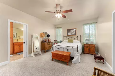 Bedroom - 1485 Carl Ct, Red Bluff, CA 96080 photo 1 of 4