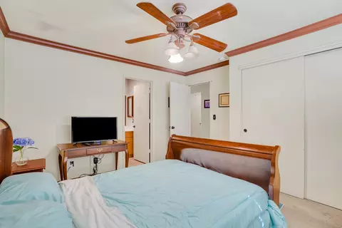 Bedroom - 1965 Gentry Way, Red Bluff, CA 96080 photo 3 of 5