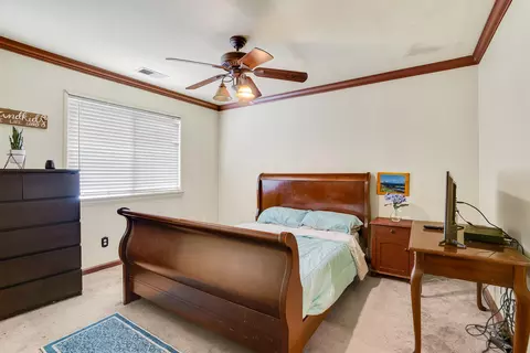 Bedroom - 1965 Gentry Way, Red Bluff, CA 96080 photo 1 of 5