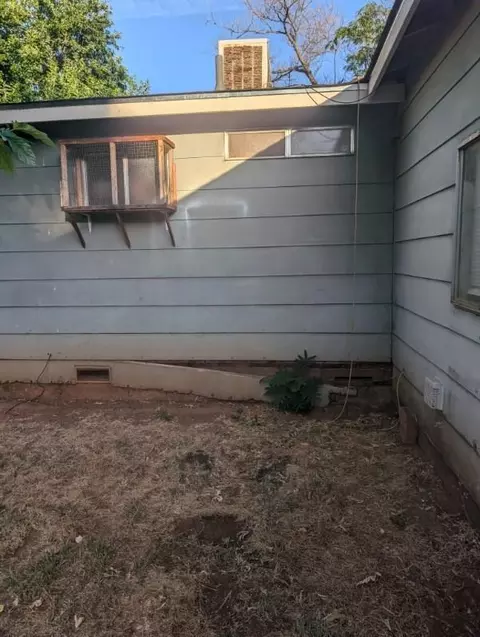 2405 Corona St, Redding, CA 96002 photo 33