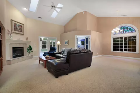 4339 Mountain Glen Ct, Redding, CA 96001 photo 9