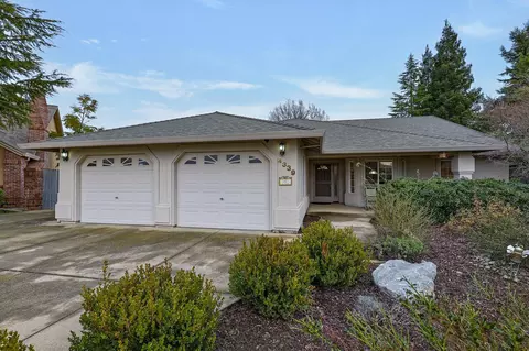 4339 Mountain Glen Ct, Redding, CA 96001