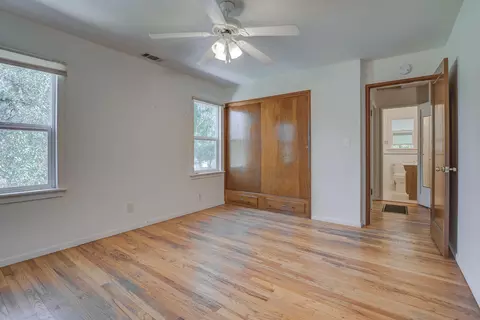 Bedroom - 1515 Mesa St, Redding, CA 96001 photo 6 of 6
