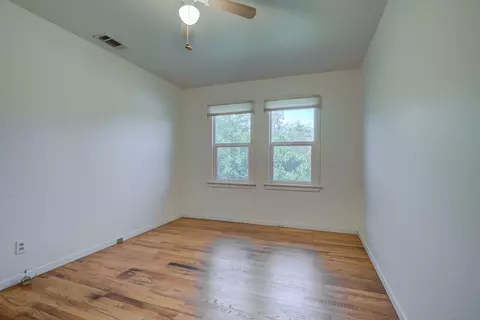 Bedroom - 1515 Mesa St, Redding, CA 96001 photo 1 of 6