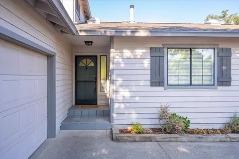 Exterior - 20910 Yogi Bear Ln, Redding, CA 96003 photo 2 of 21