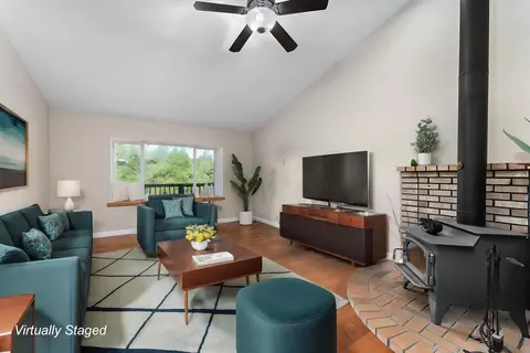 Living - 20910 Yogi Bear Ln, Redding, CA 96003 photo 1 of 4