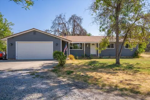 3577 Della Ln, Cottonwood, CA 96022