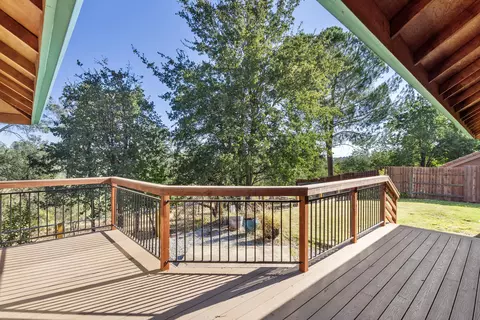 1874 Trailwood Ct, Redding, CA 96003 photo 24