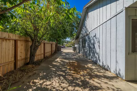 2064 Stonybrook Dr, Red Bluff, CA 96080 photo 31