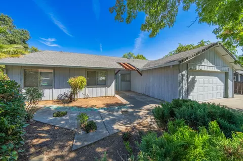 2064 Stonybrook Dr, Red Bluff, CA 96080