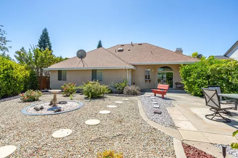 Exterior - 5830 Diamond Ridge Dr, Redding, CA 96003 photo 4 of 4
