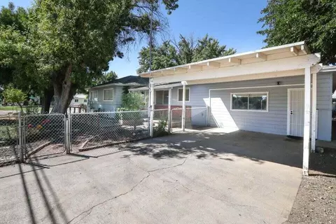 Exterior - 180 Chestnut Ave, Red Bluff, CA 96080 photo 5 of 9