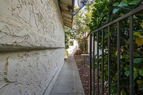 711 Coffeeberry Ln, Redding, CA 96003 photo 36