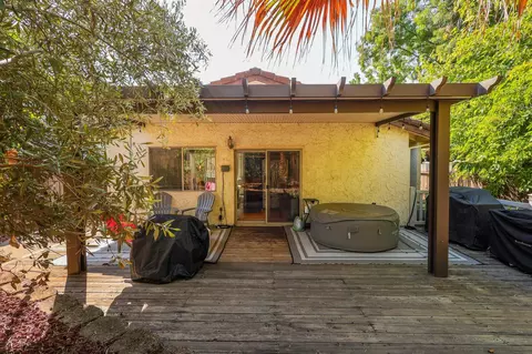 711 Coffeeberry Ln, Redding, CA 96003 photo 31