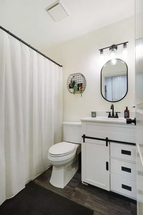 711 Coffeeberry Ln, Redding, CA 96003 photo 21