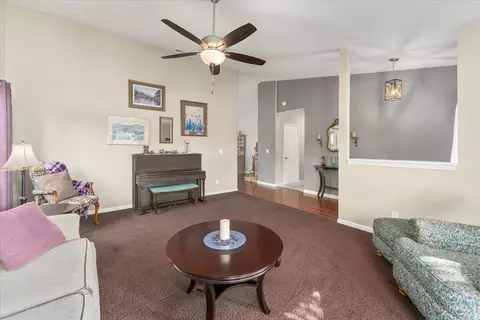1543 Marigold Way, Redding, CA 96003 photo 23