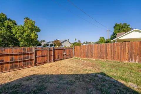 1543 Marigold Way, Redding, CA 96003 photo 22
