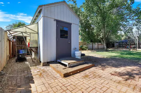 1094 Belcrest Dr, Redding, CA 96003 photo 32