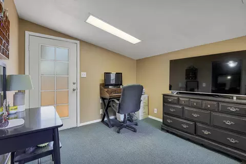 1094 Belcrest Dr, Redding, CA 96003 photo 25