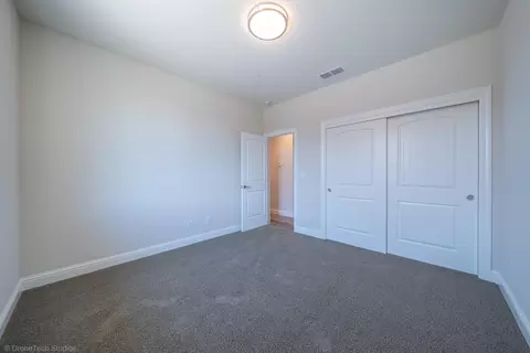Bedroom - 2855 Ukonom Dr, Redding, CA 96002 photo 4 of 4
