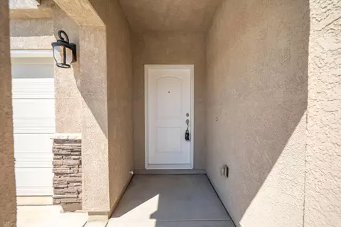 Entry Way - 2855 Ukonom Dr, Redding, CA 96002 photo 1 of 2