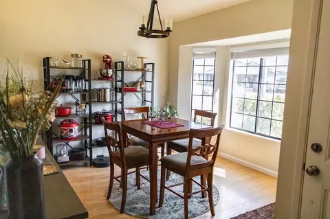 Dining - 2515 Cimarron Dr, Red Bluff, CA 96080 photo 1 of 2