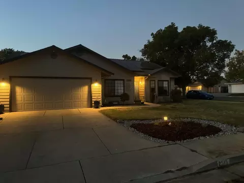 Exterior - 2515 Cimarron Dr, Red Bluff, CA 96080 photo 4 of 13