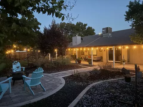 Exterior - 2515 Cimarron Dr, Red Bluff, CA 96080 photo 6 of 13