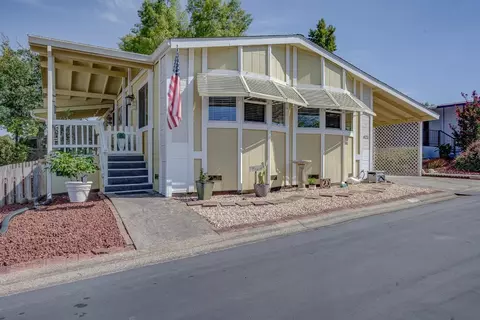 421 Logwood, Redding, CA 96003