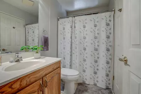 421 Logwood, Redding, CA 96003 photo 18