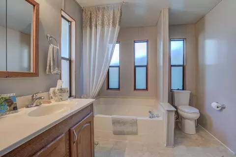 421 Logwood, Redding, CA 96003 photo 23