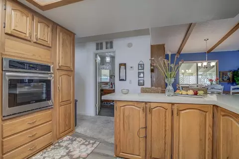 421 Logwood, Redding, CA 96003 photo 14